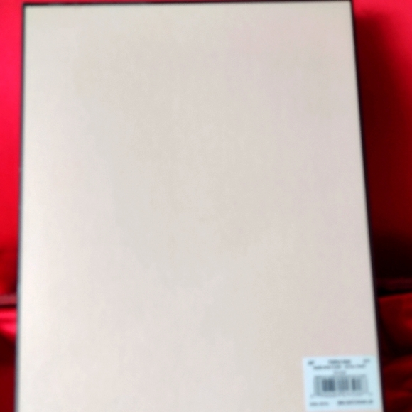 Juicy Couture IPAD Gold and Pink 💕 Case 🪙 MSRP $68 - Picture 2 of 5